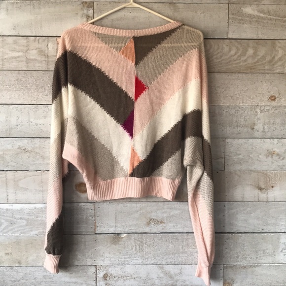 ESCADA linen geometric vneck sweater - Picture 2 of 12